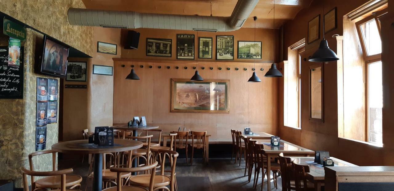Victoria - Penzion & Restaurant Zvolen Exterior foto